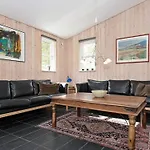 4 Star Holiday Home In Ebeltoft * 에벨토프트