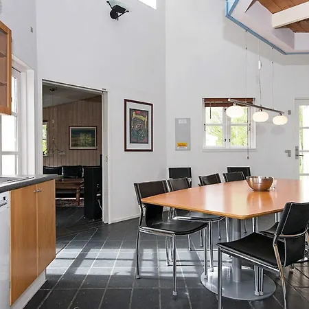 10 Person In Ebeltoft-by Traum *